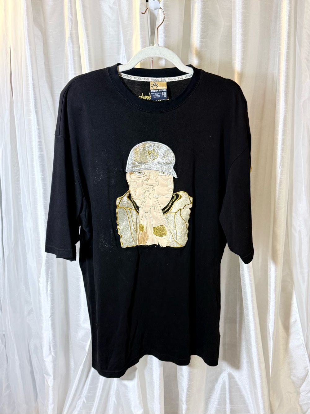 Black Men's Graphic Tee with Embroidered Metallic Accent y2k